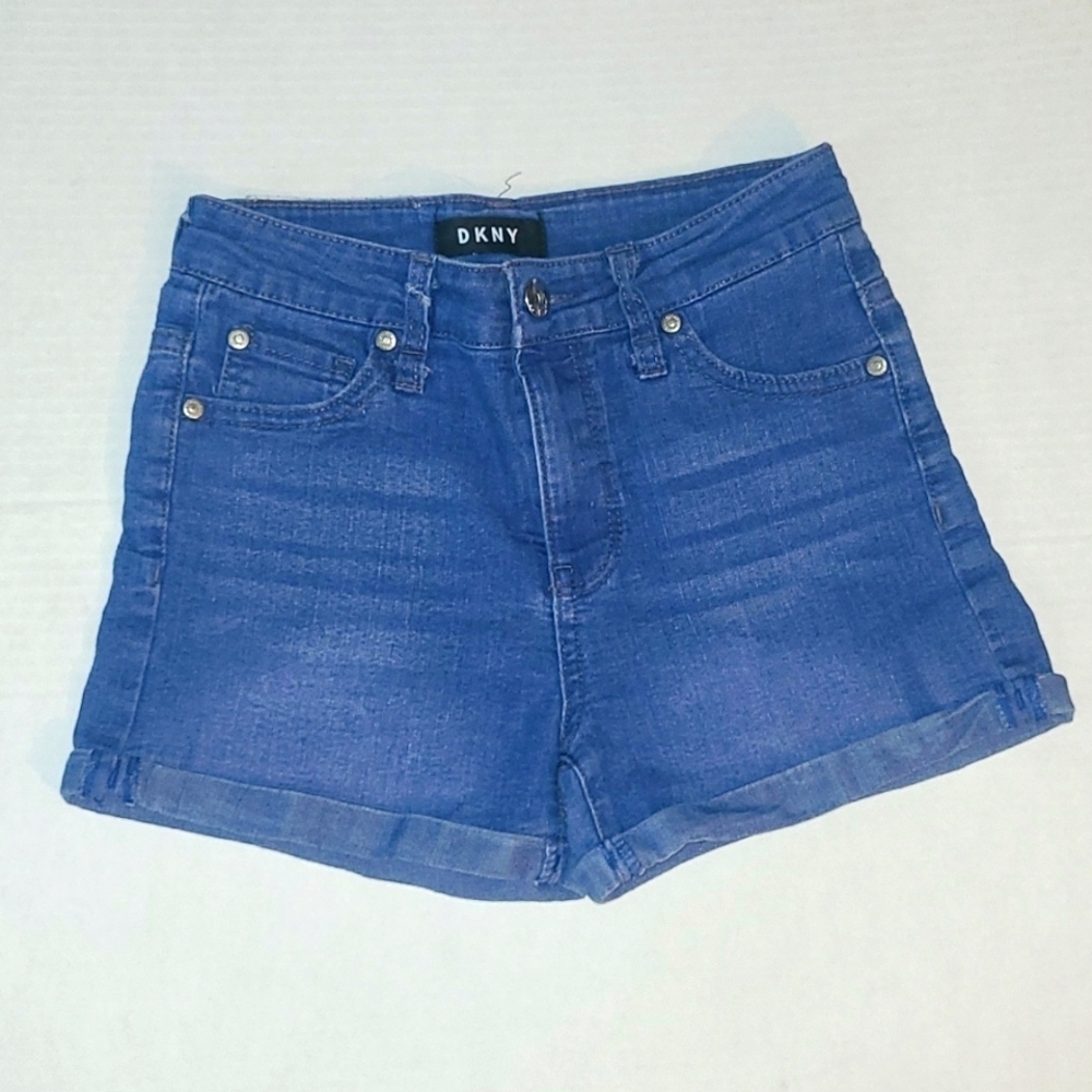 DKNY blue jean short shorts stretch size 8